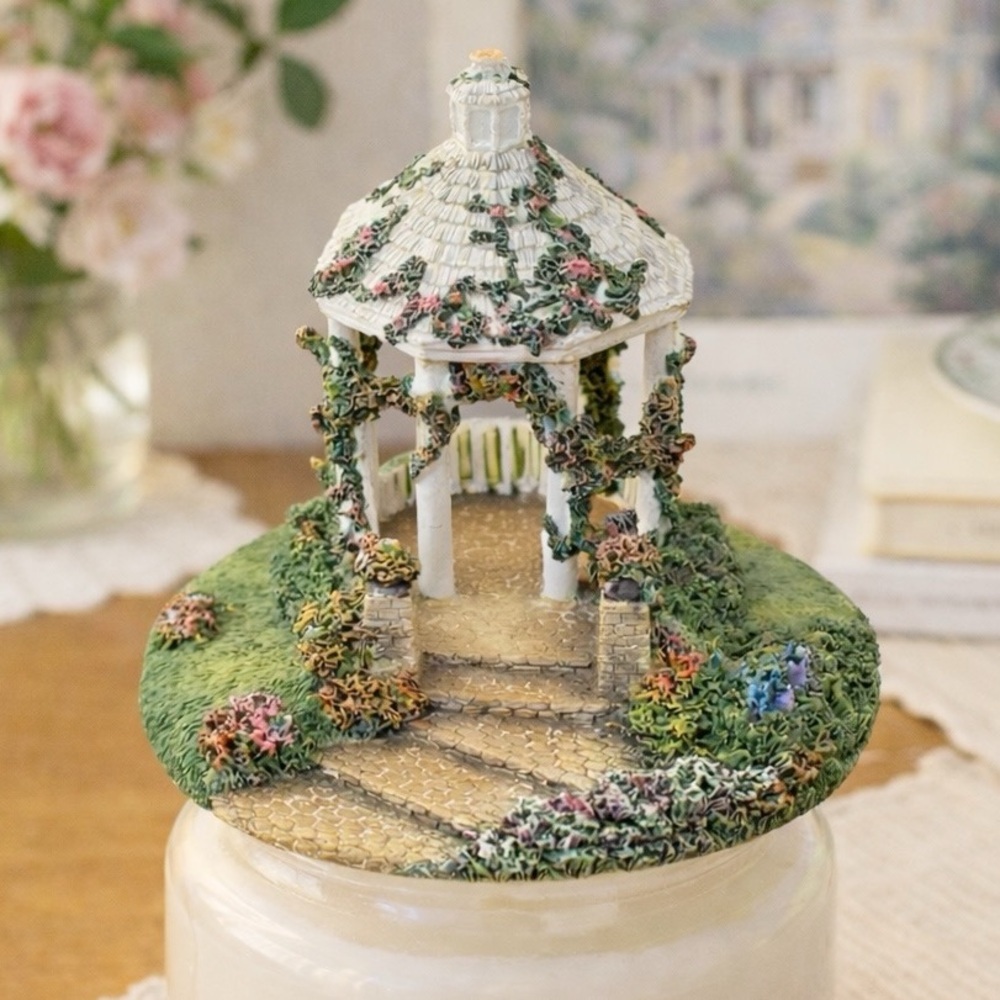 Thomas Kinkade The Hidden Gazebo Painter of Light Candle Topper #9808 VTG 2002 - Picture 10 of 11